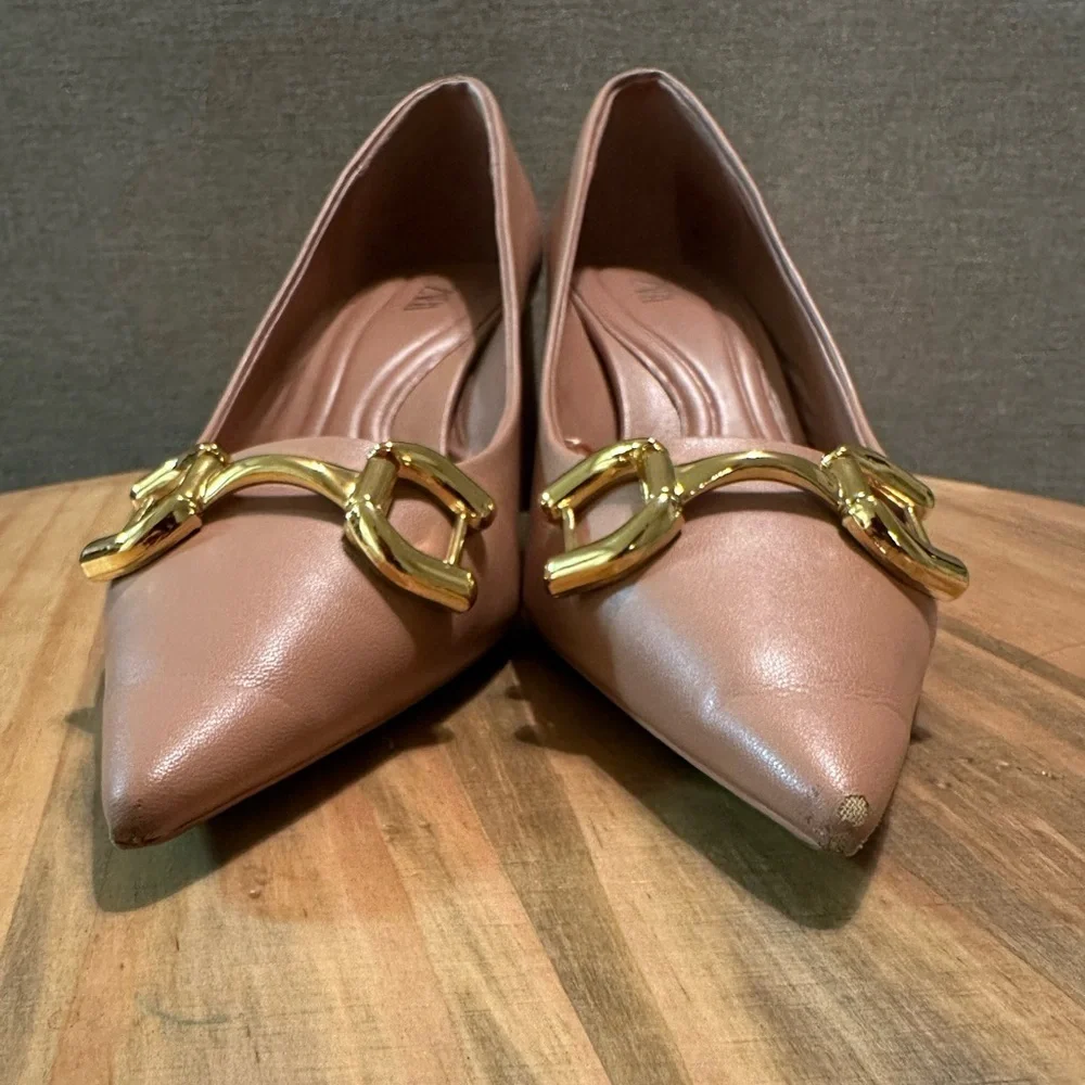 Zara Gold Horsebit Chunky Pointed Toe Heels Nude Size 39/US8